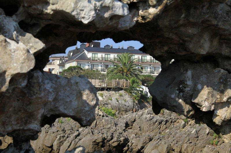 Hotel Alfar Isla Exterior photo